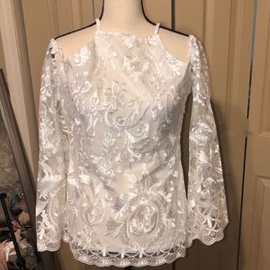 NWT white lace boho cold shoulder top large